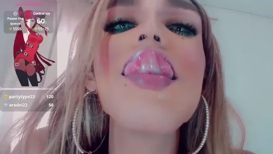 Oriana_braom 💋 Late Night Secrets 📸 Pic 6