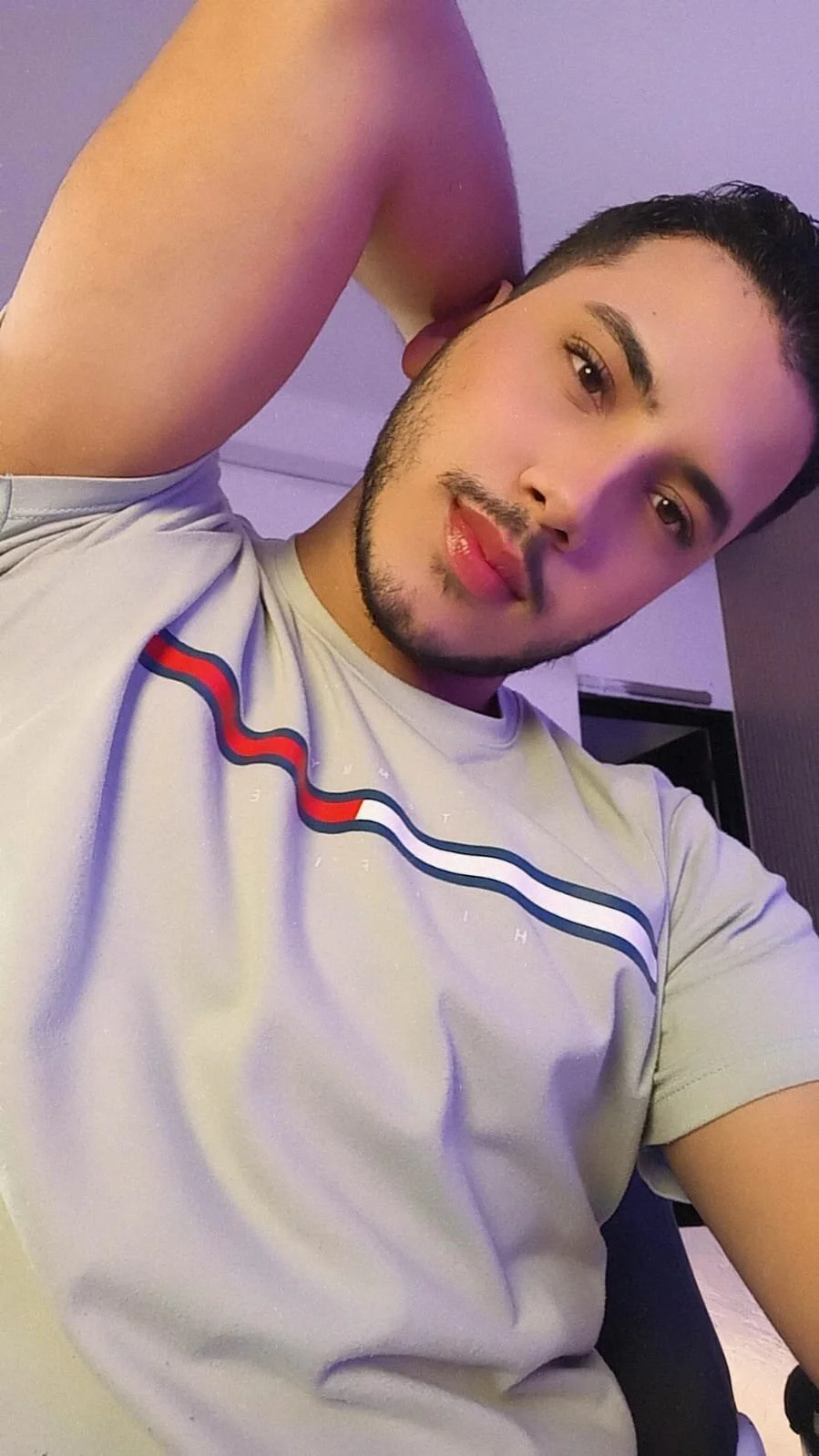 Axel_grey_ Trending Plaatje 3971