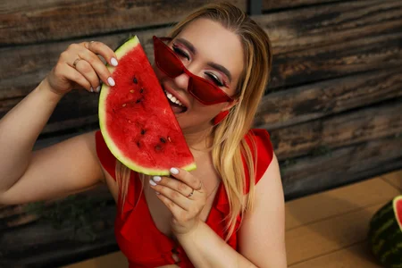 LunaHouston kullanıcısının Sweet watermelon albümü -  2 fotoğraf