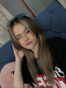 Public od alyy_cut3  3 snímek