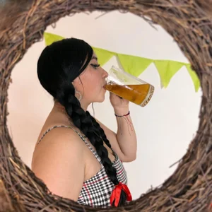 Chloe1126_ Oktoberfest Party Immagine 