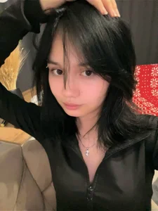 BeatrisRosel Sweet Mood & Soft Eyes 🤍 Pic 2