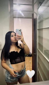 Scarlett_Hard_As Photos of my day to day. 💋 Foto