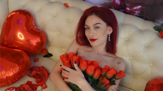 KloeyAdams ❤️Will you be my Valentine?❤️ Pic 4