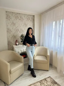 VanessaVale_ Public slika 8