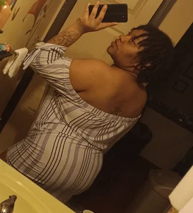 Big_Dee89 Public รูป 