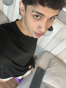 AdrianMiless Adrian 🤍 Poză 4