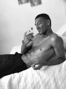 LexiAndDeker Deker is a ready for you! Foto 3