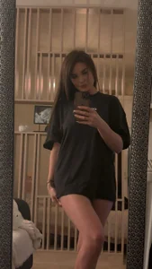 ChloeSinss_Just me Bild 3