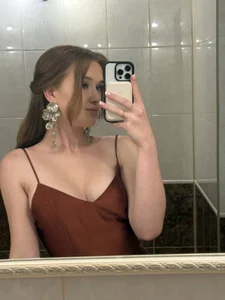 ElizabethHorton Public 圖片 3