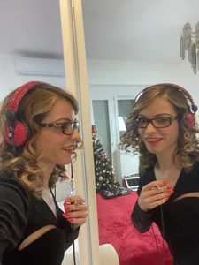 JaneDejaySC Happy Holidays Pic 8