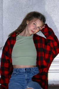 MissEmilyMiller ✨Where the Night Breathes✨ Pic 4