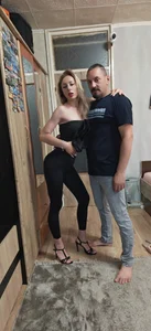 fuck_friendsxxx isa in leggings and heels Pic 7
