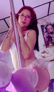 zaira_skinny Your sexy dancer Pic 2