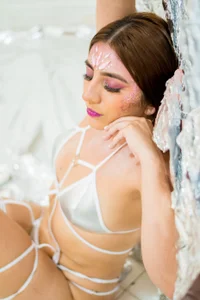 LauraSmith-01 Wish upon a Star Goddess ✨ Bilde