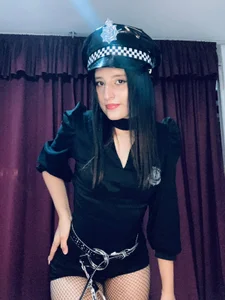 EmySofia Who misbehaved today? / Quien se porto mal hoy?👮‍♀️ Pic 5