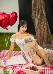 maddy_brookss Today flowers are not given , fantasies are fulfilled, happy Valentine's Day ❤  4টি ছবি