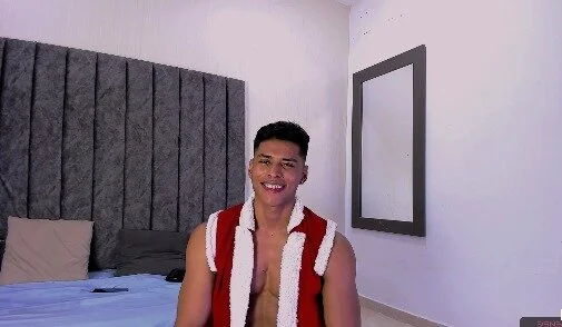 ken__owens: Santa Clos 🤡​🤡​🤡​ ( 2 фото)