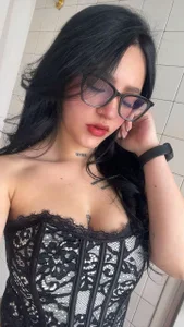 Sweet temptation 😈 od Violettasquirt  4 snímek