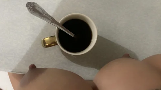 MsHannaSaint Coffee? Pic