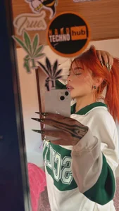 ScarlettRusso1 💚 Immagine  7