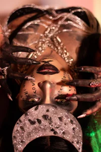 nahomiidasilva_ Enchantress💚 Foto 9