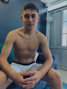 Public od ElianCruzz  4 snímek