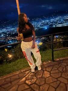 Astergray21 Public صورة واحدة|Astergray21 Public صورتان|Astergray21 Public  4 صور|Astergray21 Public  4 صورة