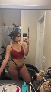 bbygxrlllPublic Bild 4