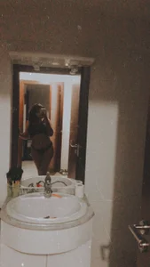 danielaard의 XXX 누드 사진 1개