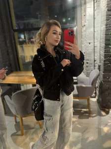 Lilisels XXX nøgenfoto 4