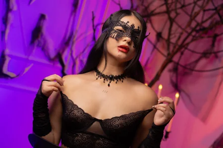 NaiIaRosee Oops… I Put a Spell on You 😏 Happy hallowen 🎃 зображення 4