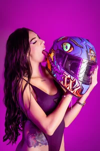 Samantha_BrookeのSexy neon biker!の 9枚の写真