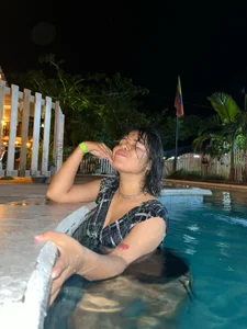 SabinaMerchettiIn the pool图片 4