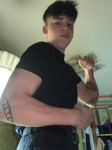 Kyle_Hunterr Public 사진