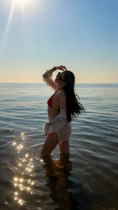 LuluPeach_ Public Foto 4