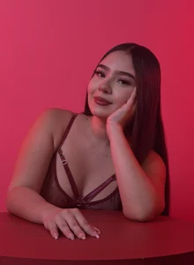 LisaBlaer Red Love 💝  2. fénykép