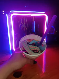 Anna_surrender_pinup Cocteles Bilde