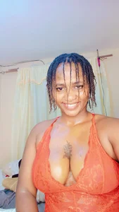 Squirt-quenn Public slika 2