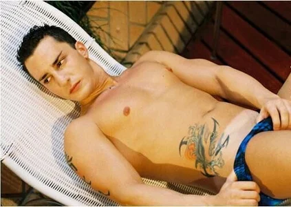 Fotos com nudez XXX de JB_10: 5