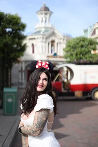 TattooGirlAlia Public Pic 7