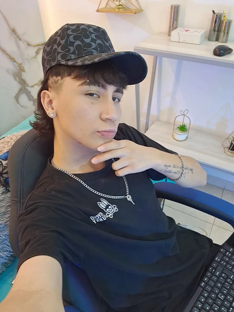 XanderGrey8 popularna fotka 7642