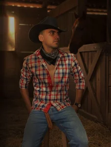 Public od HAMILTONG12  4 snímek