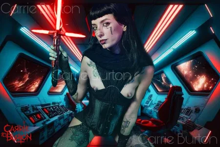 Public de CarrieBurton  2 Imagens