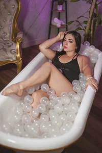 Zdjęcia SARAMISHA EXCLUSIVE:  3