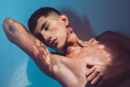 JohanSedas kullanıcısının take me 💦 albümü -  5 fotoğraf