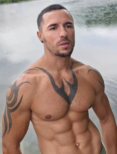 Adam_Shen Public Pic