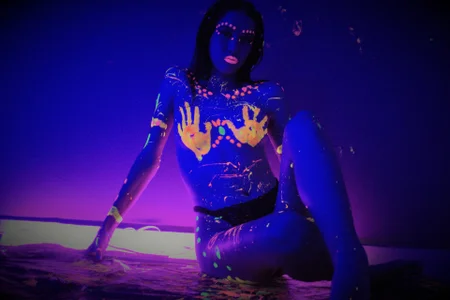 Linda4Petite Sexy NEON Poză 5