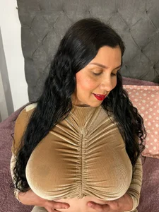 jhasly_amのToday im feel very sexy 🍒の 5枚の写真