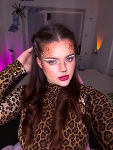 MilkyPop_ RAWR 🐯 Foto